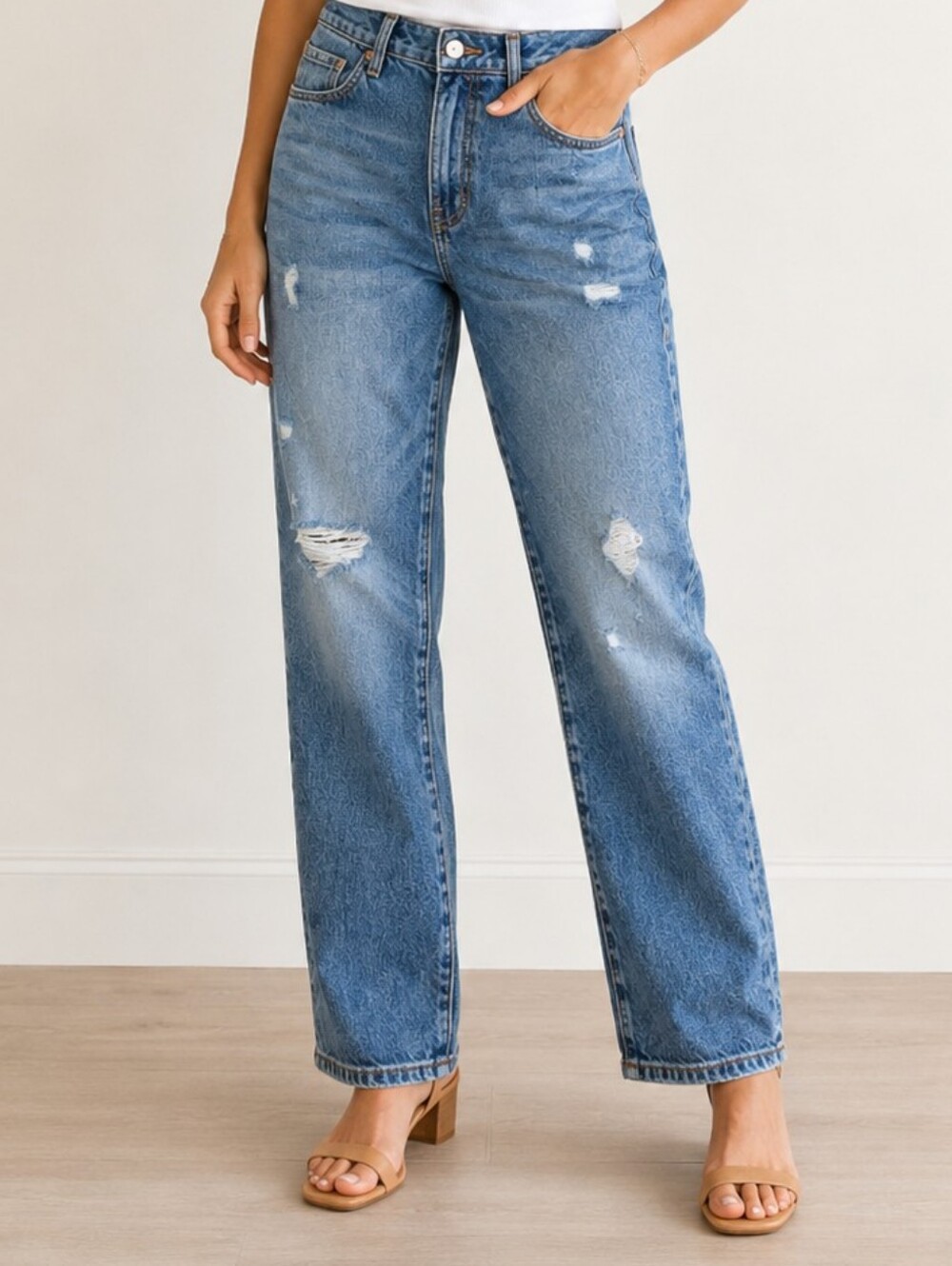CABI Distressed Straight Leg Jeans Light Wash Ripped DenimCABI light wash